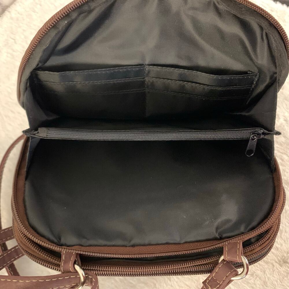 St. John Zippy Crossbody Multi Sac Brown Handbag - Picture 6 of 6